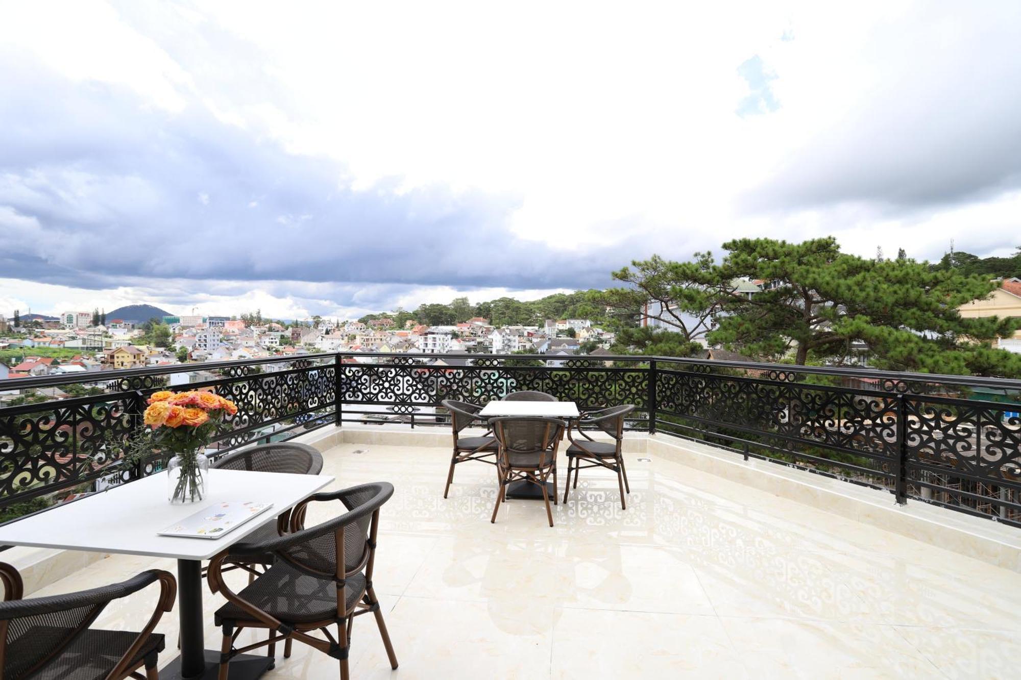 Le Marais Hotel Dalat ภายนอก รูปภาพ