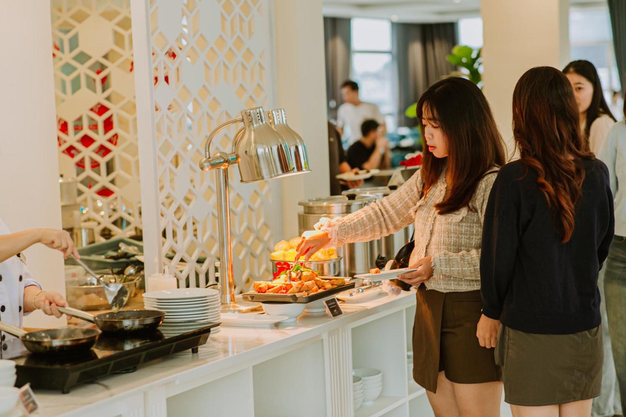 Le Marais Hotel Dalat ภายนอก รูปภาพ