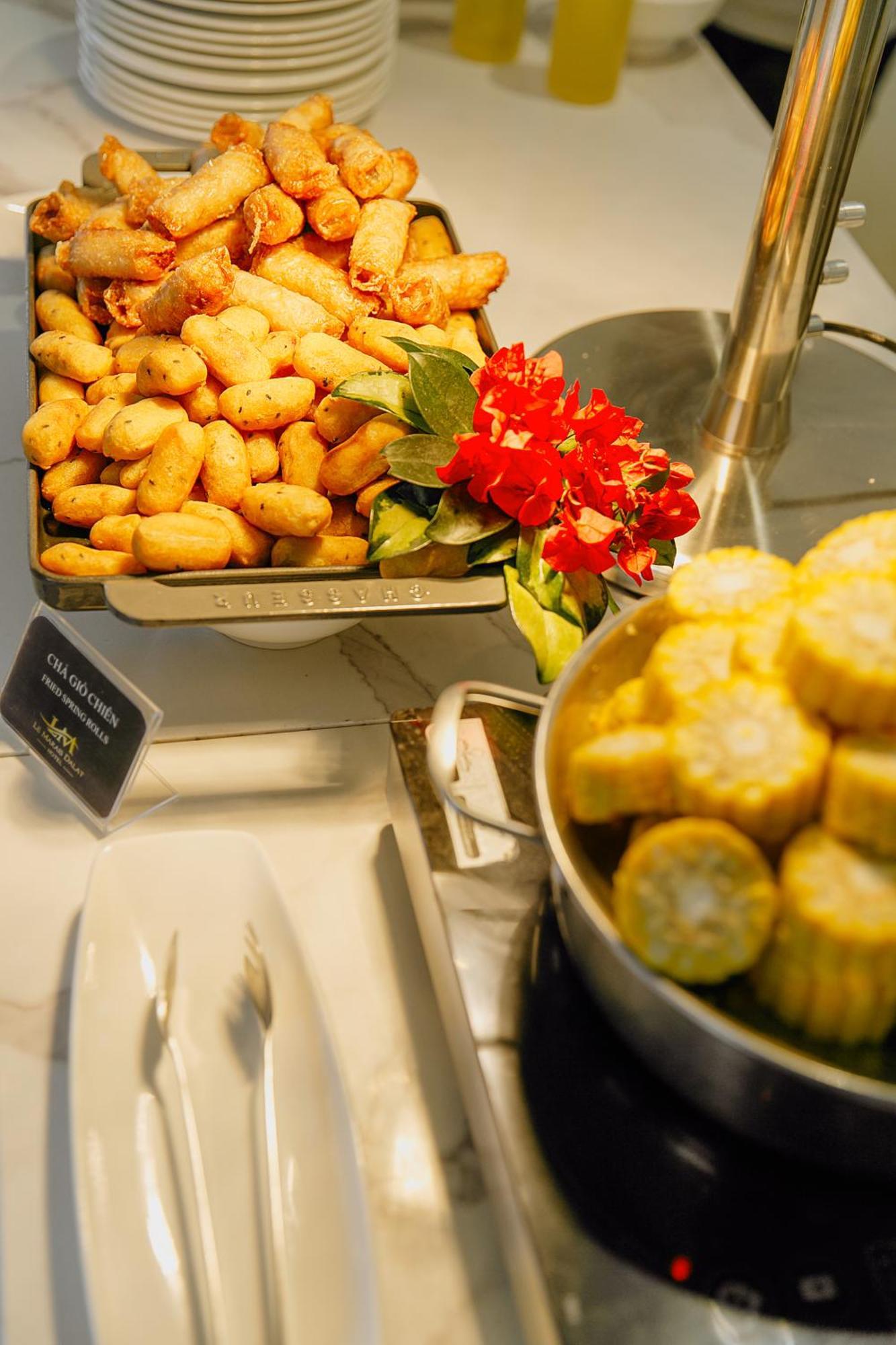 Le Marais Hotel Dalat ภายนอก รูปภาพ